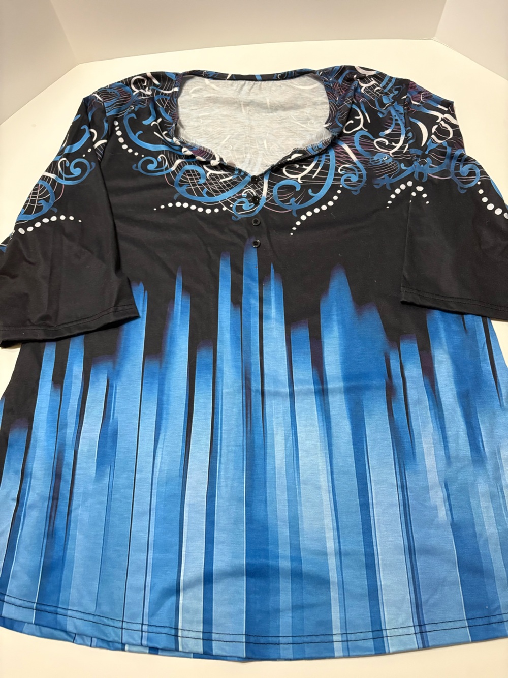 Source Unknown size 4X Black & Blue Short Sleeve Graphic Tee
